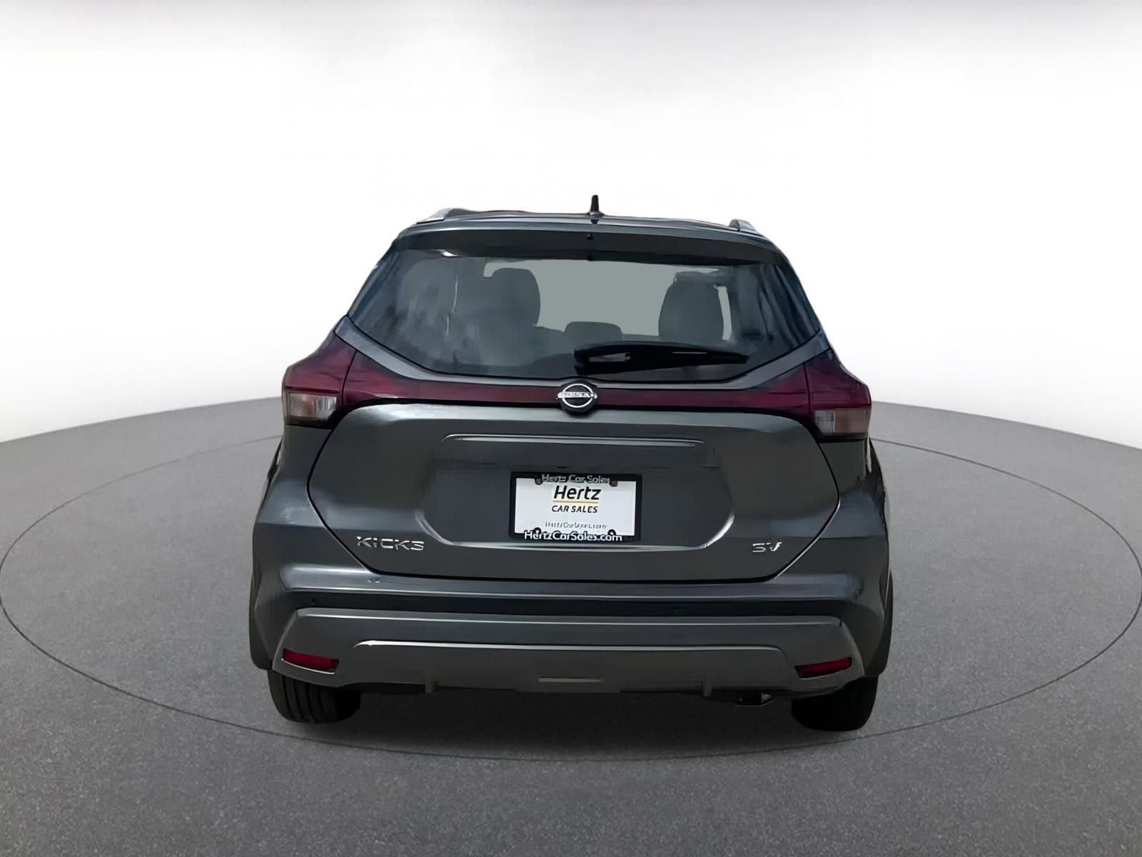 Thumbnail: 2024 Nissan Kicks - 12