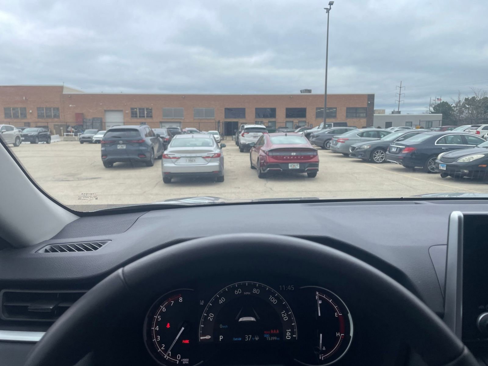 Thumbnail: 2025 Toyota RAV4 - 34