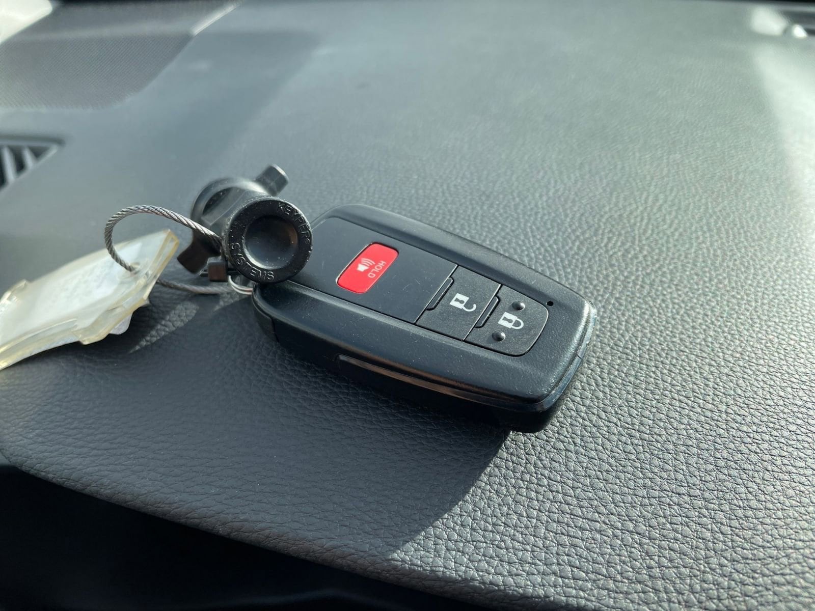 Thumbnail: 2025 Toyota RAV4 - 22