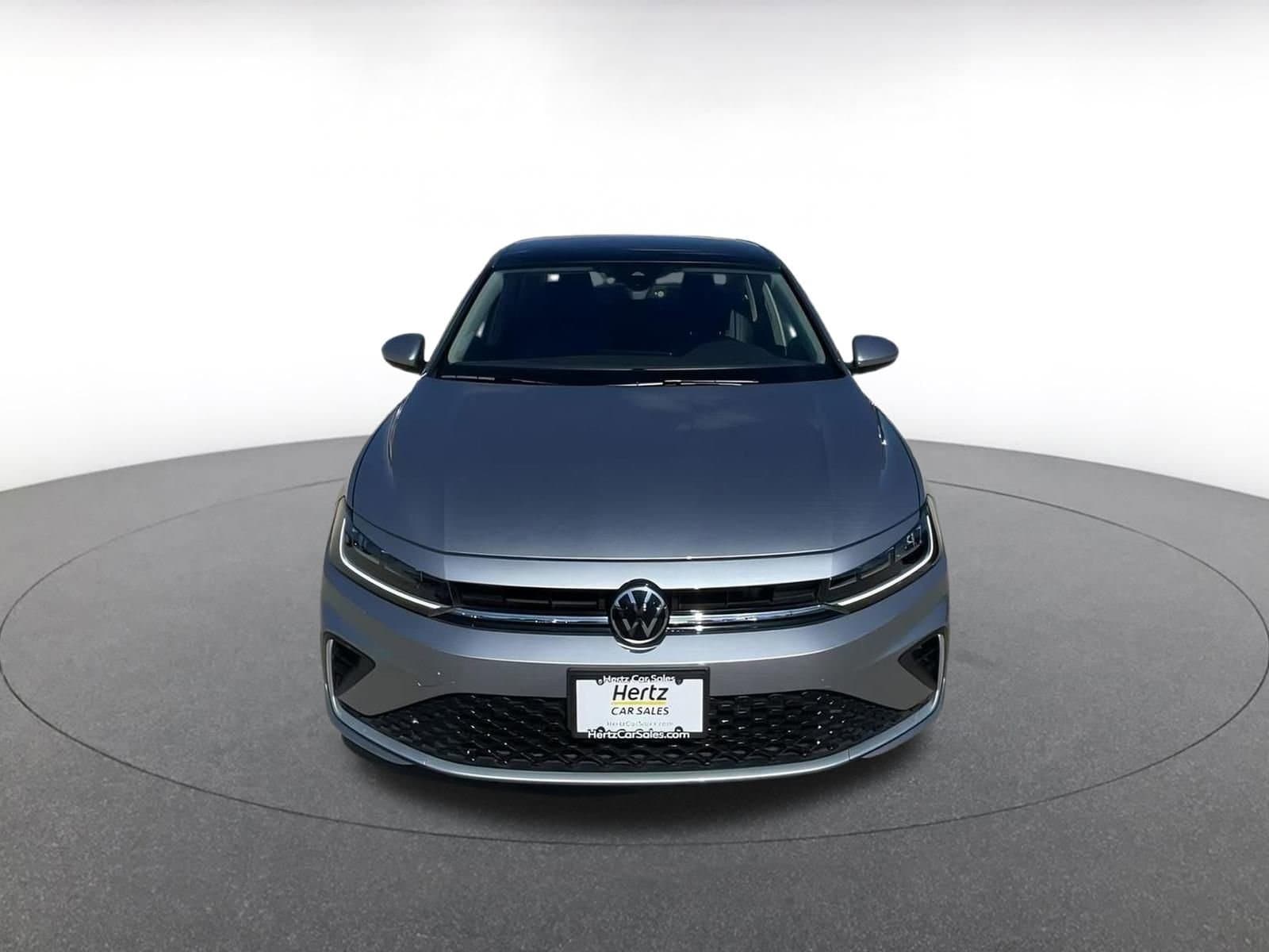 Thumbnail: 2025 Volkswagen Jetta - 4