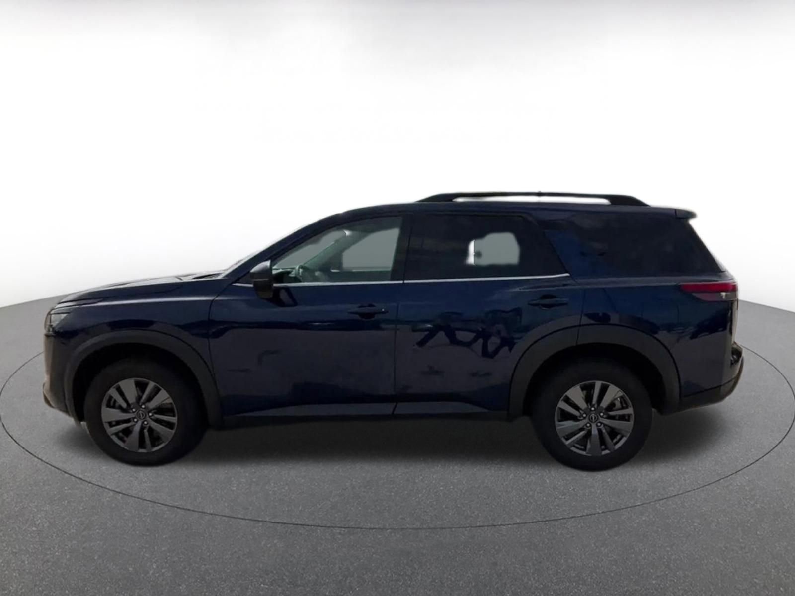 Thumbnail: 2025 Nissan Pathfinder - 9