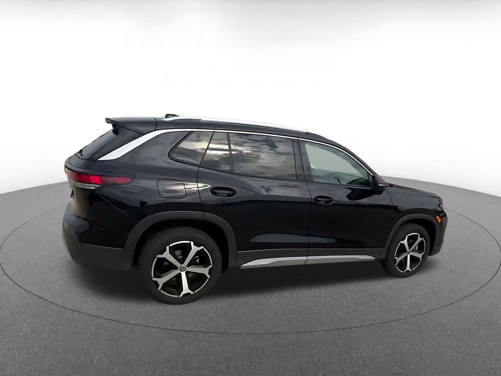 Thumbnail: 2026 Volkswagen Tiguan - 15