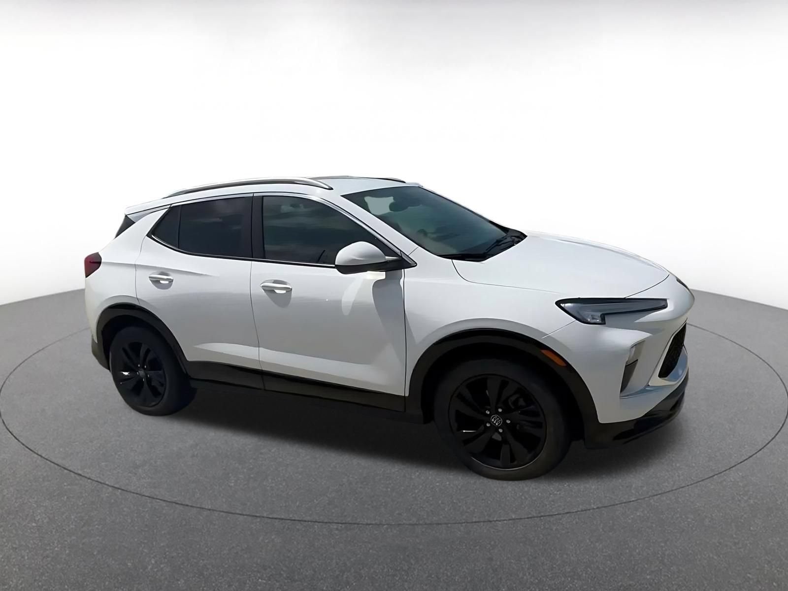 Thumbnail: 2024 Buick Encore GX - 2