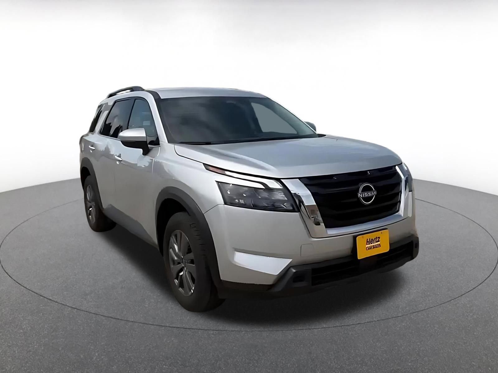 Thumbnail: 2025 Nissan Pathfinder - 3