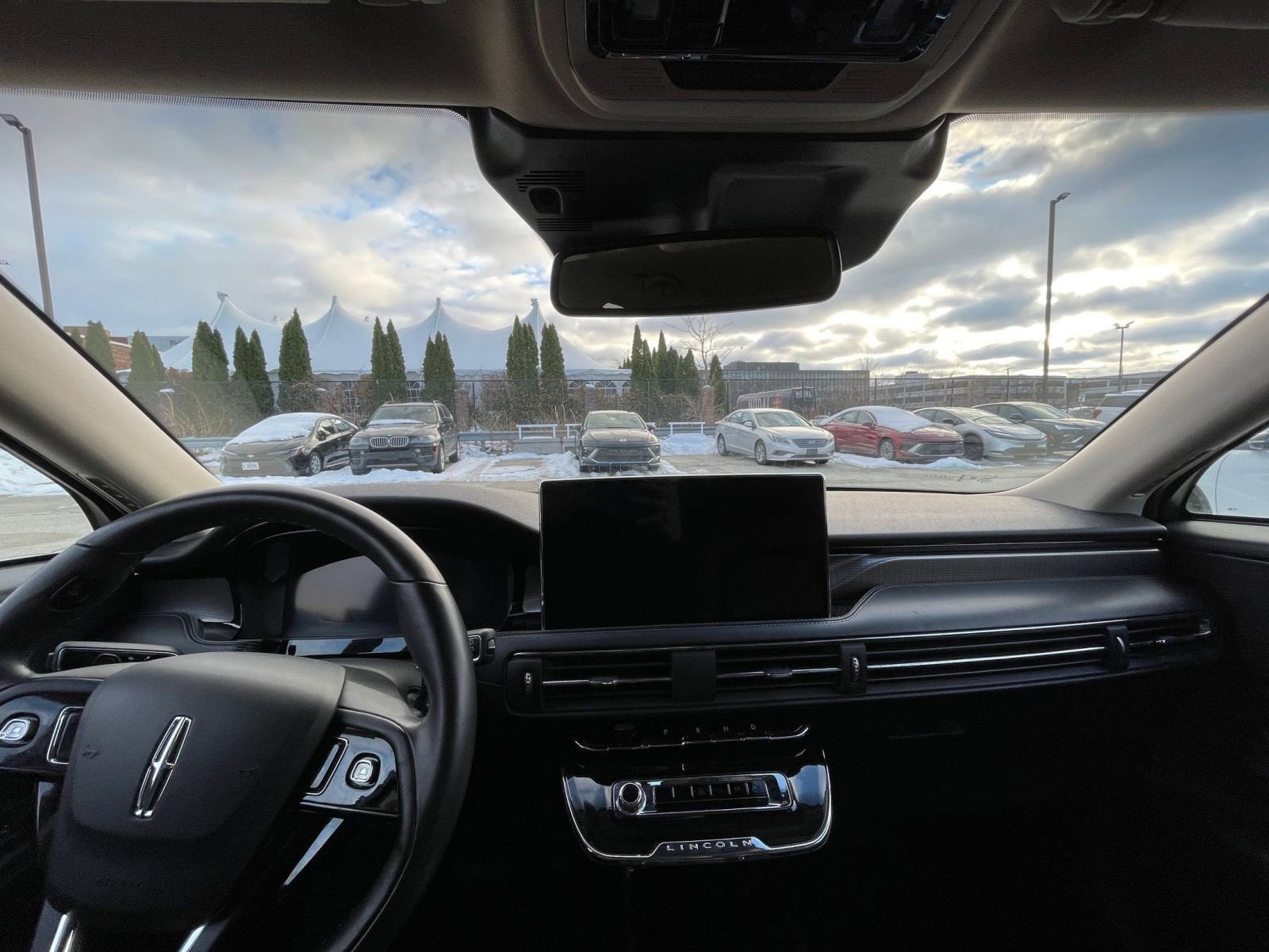 Thumbnail: 2024 Lincoln Corsair - 34