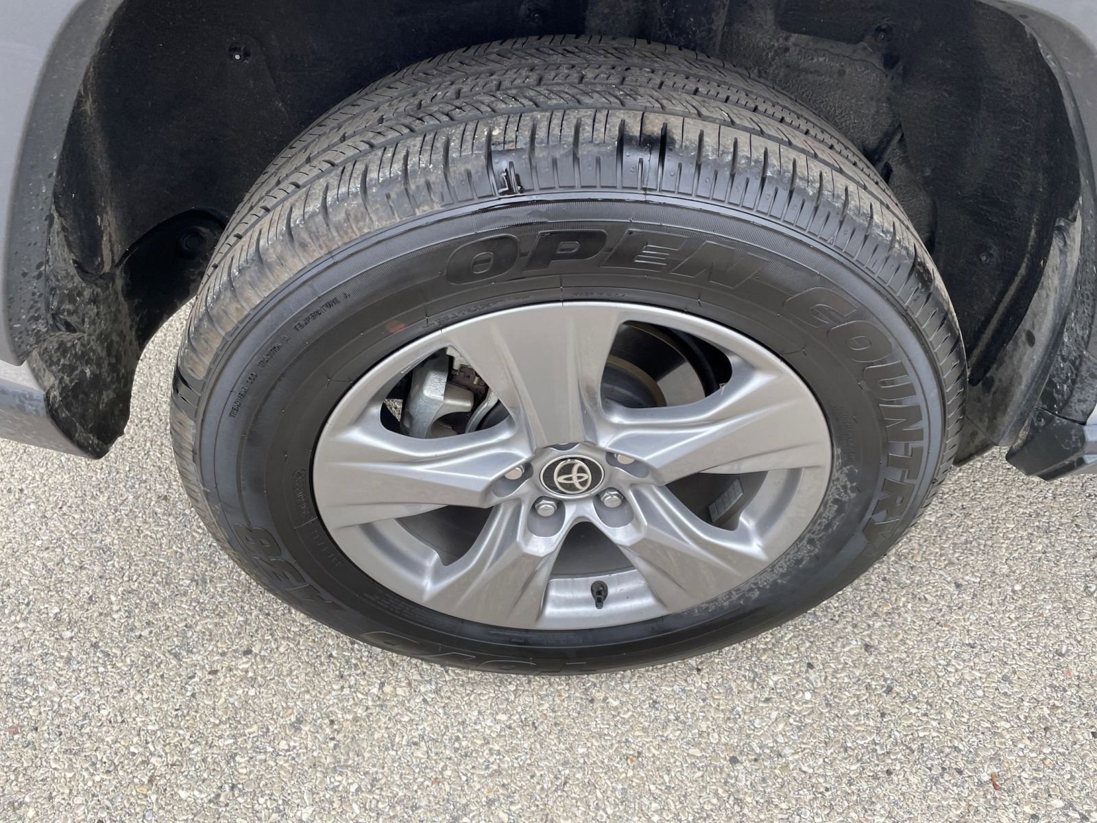 Thumbnail: 2025 Toyota RAV4 - 30