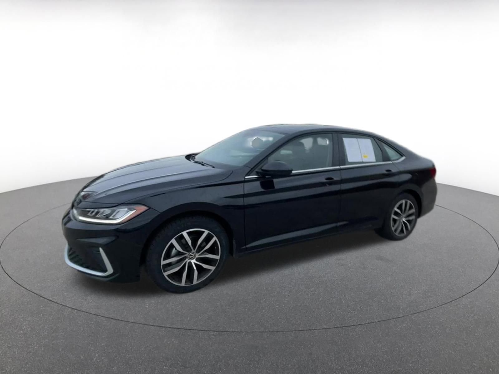 Thumbnail: 2025 Volkswagen Jetta - 8