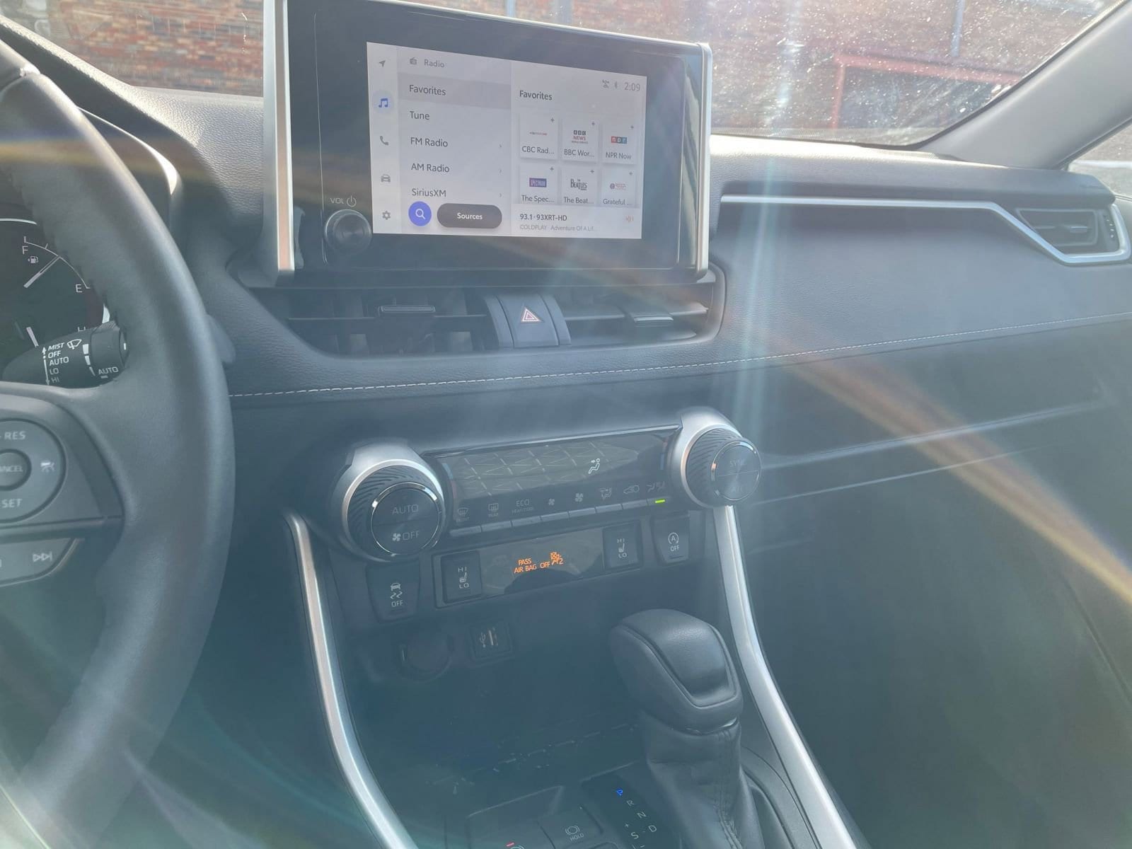 Thumbnail: 2025 Toyota RAV4 - 18