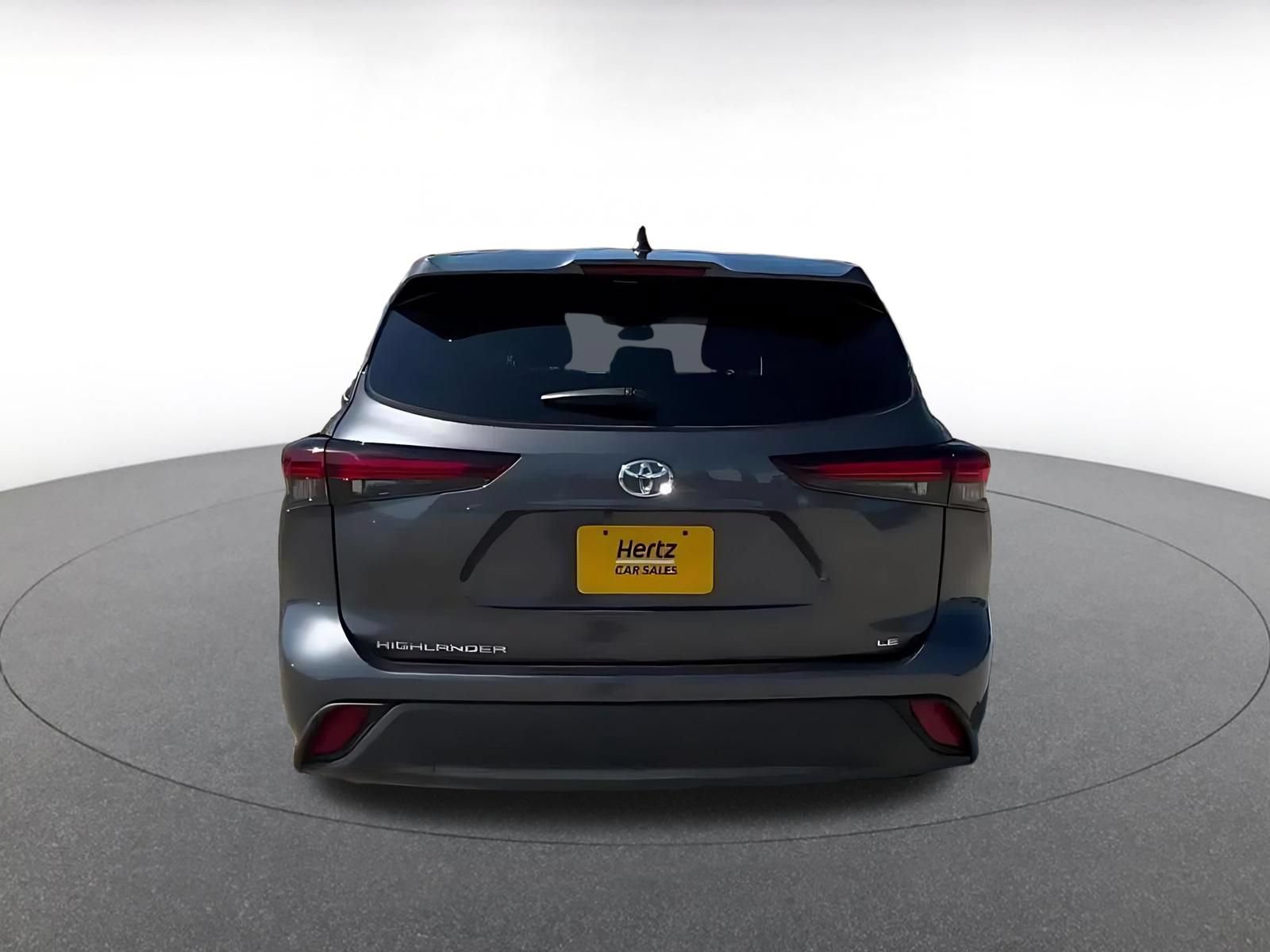 Thumbnail: 2025 Toyota Highlander - 12