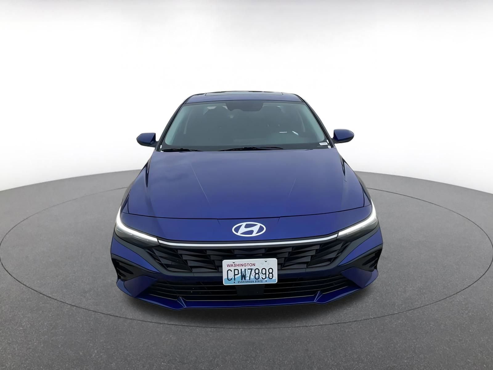 Thumbnail: 2025 Hyundai Elantra - 4