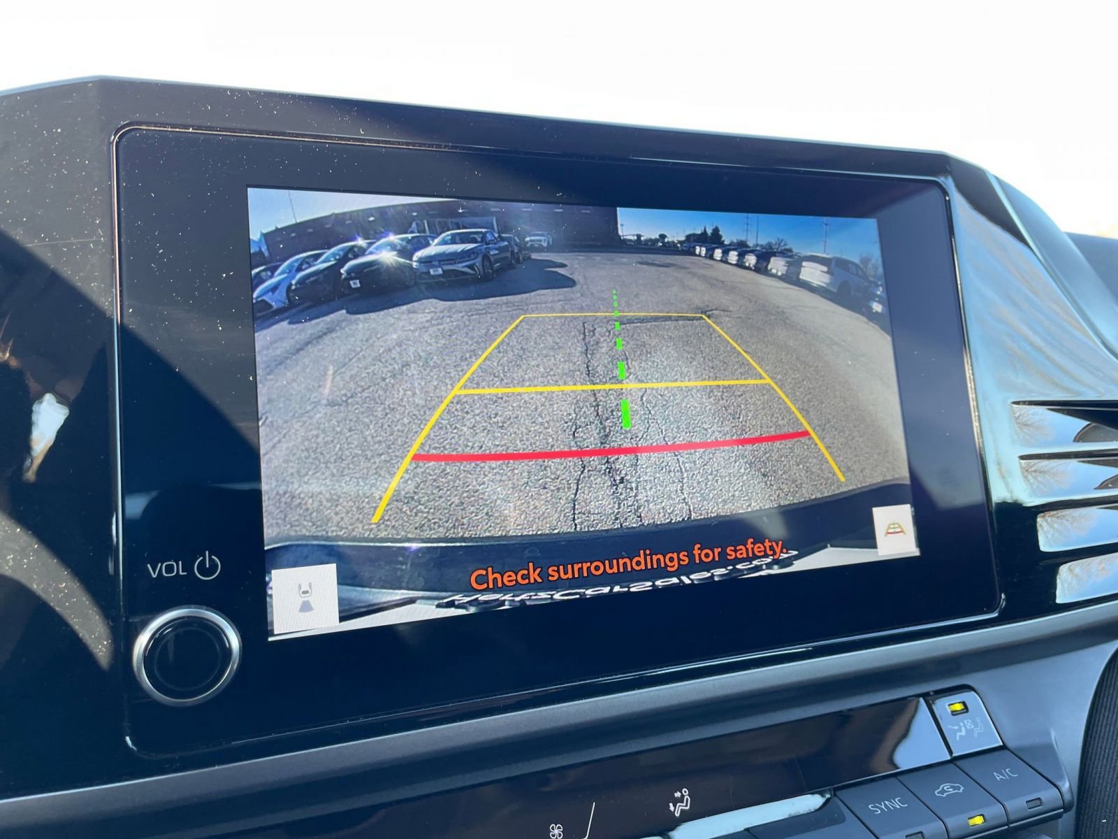 Thumbnail: 2025 Toyota Camry - 17