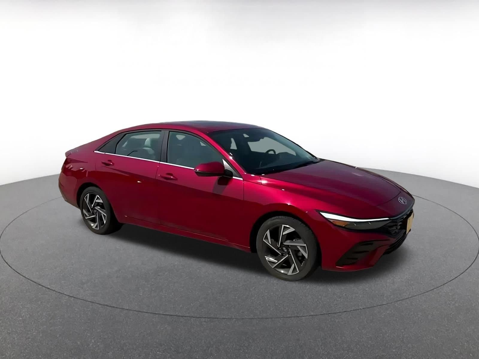 Thumbnail: 2025 Hyundai Elantra - 2