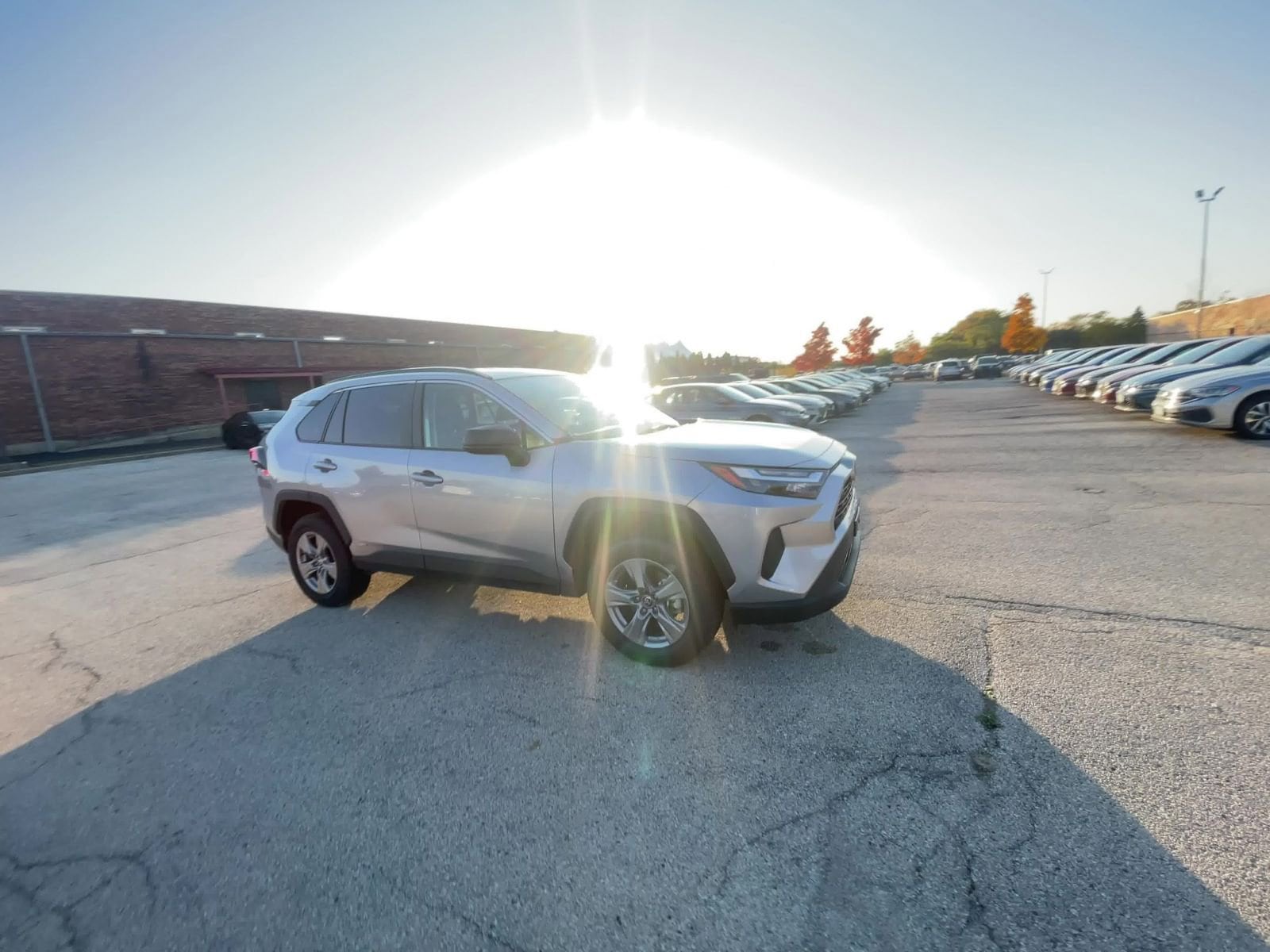 Thumbnail: 2025 Toyota RAV4 - 16