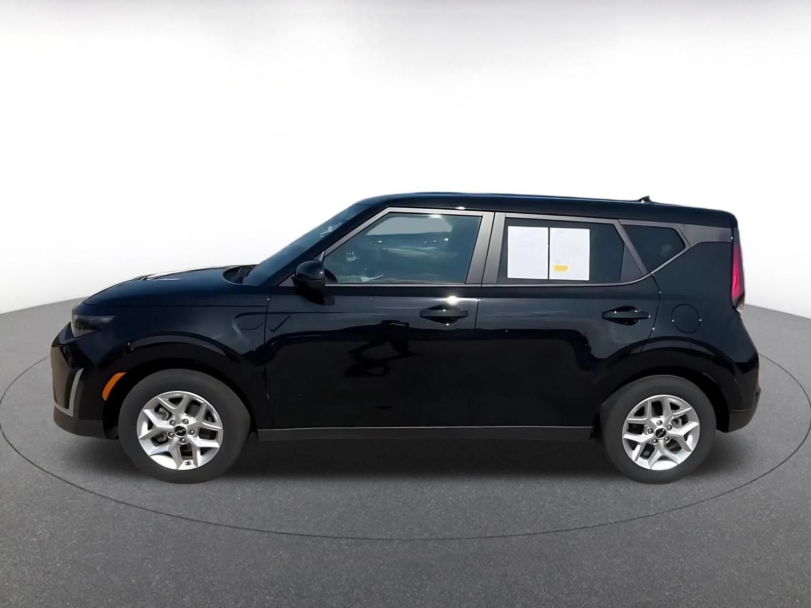 Thumbnail: 2025 Kia Soul - 8