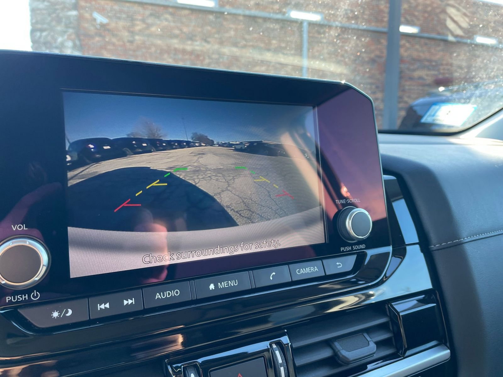 Thumbnail: 2025 Nissan Pathfinder - 25