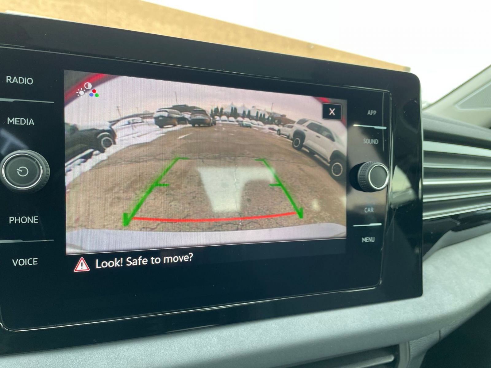 Thumbnail: 2025 Volkswagen Jetta - 17