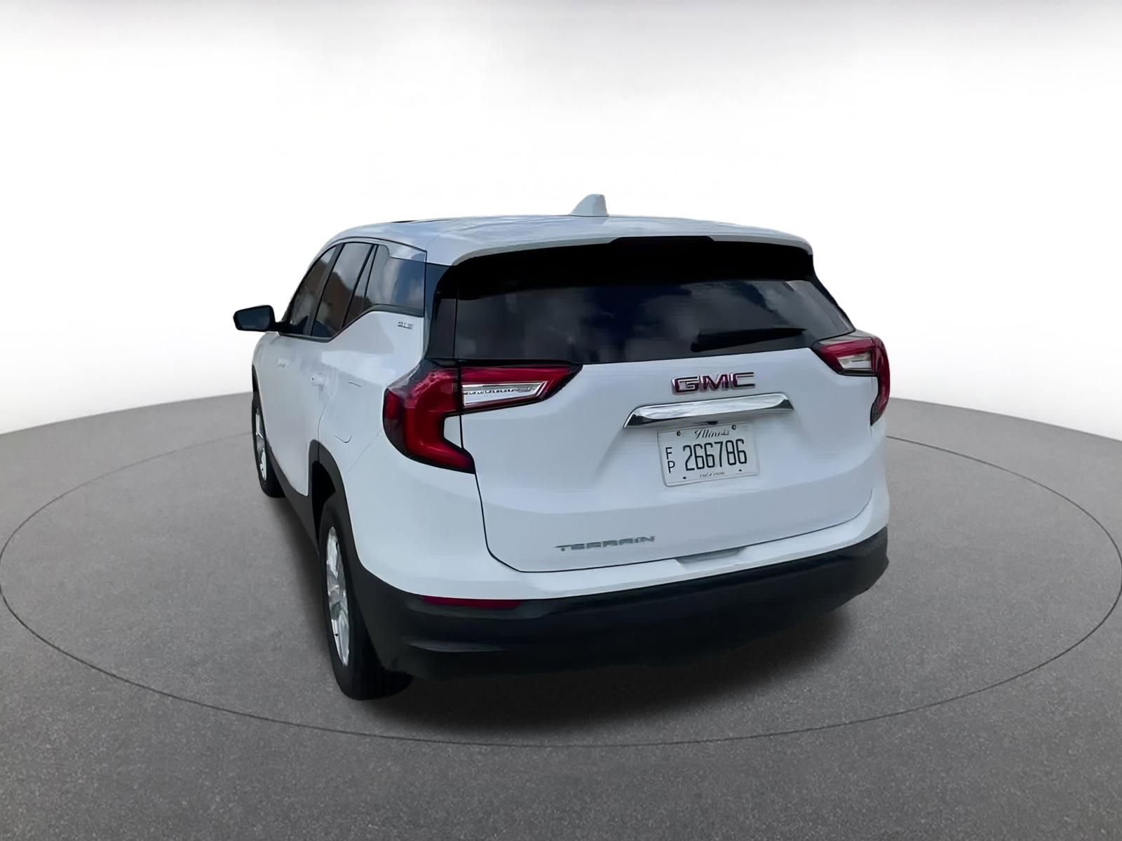 Thumbnail: 2024 GMC Terrain - 11