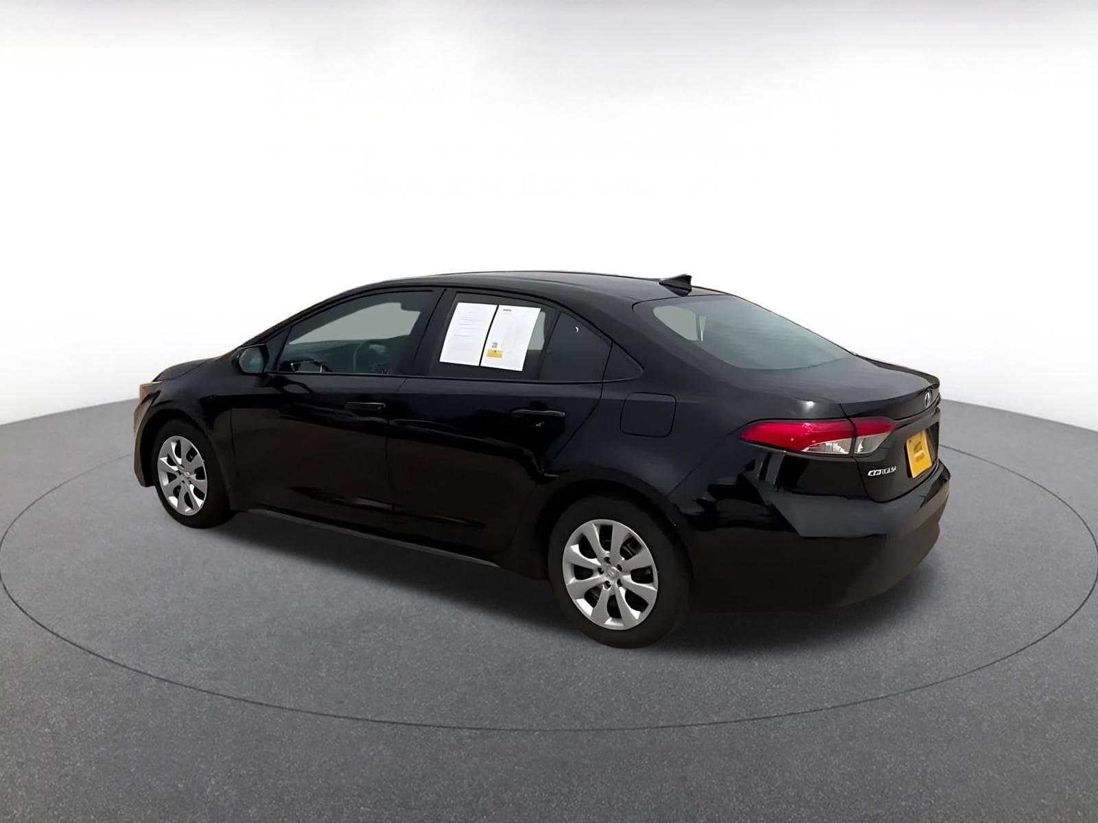 Thumbnail: 2025 Toyota Corolla - 9