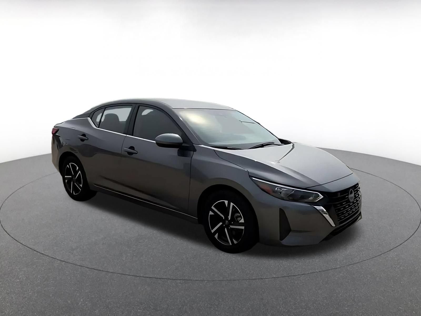 Thumbnail: 2025 Nissan Sentra - 2