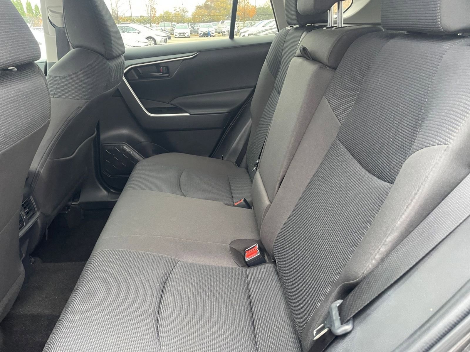 Thumbnail: 2025 Toyota RAV4 - 25