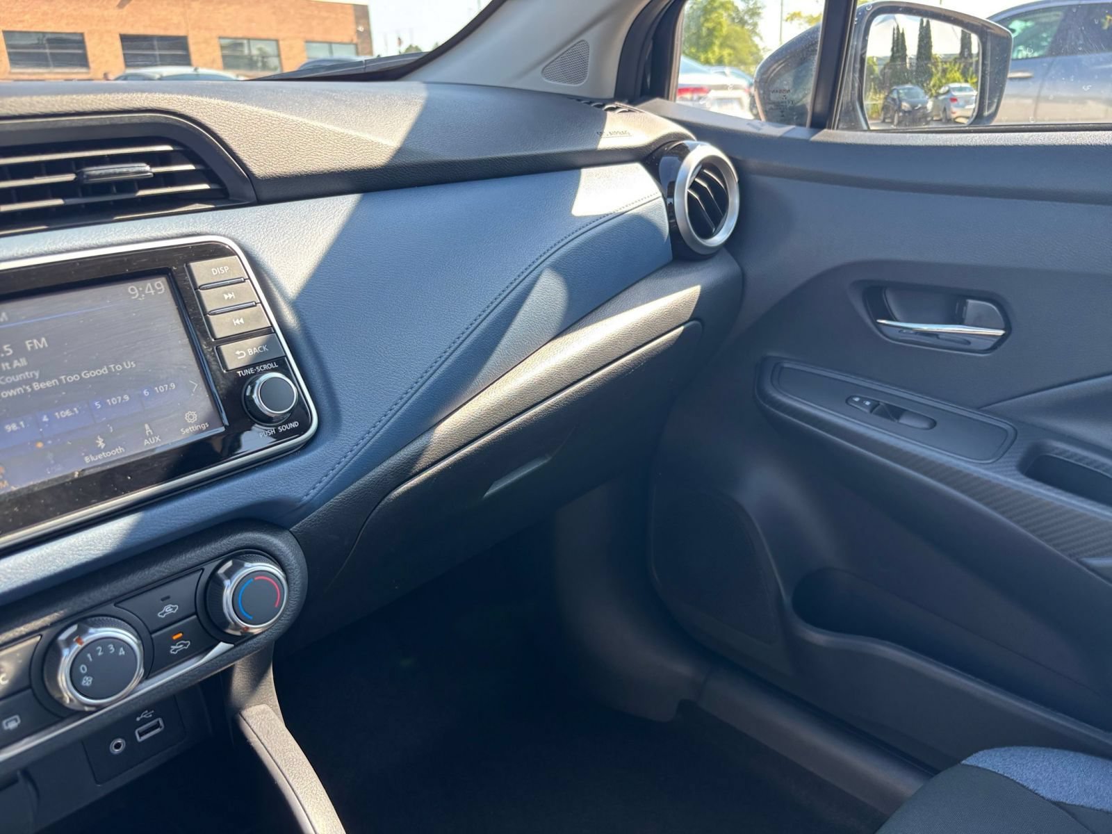Thumbnail: 2025 Nissan Versa - 32