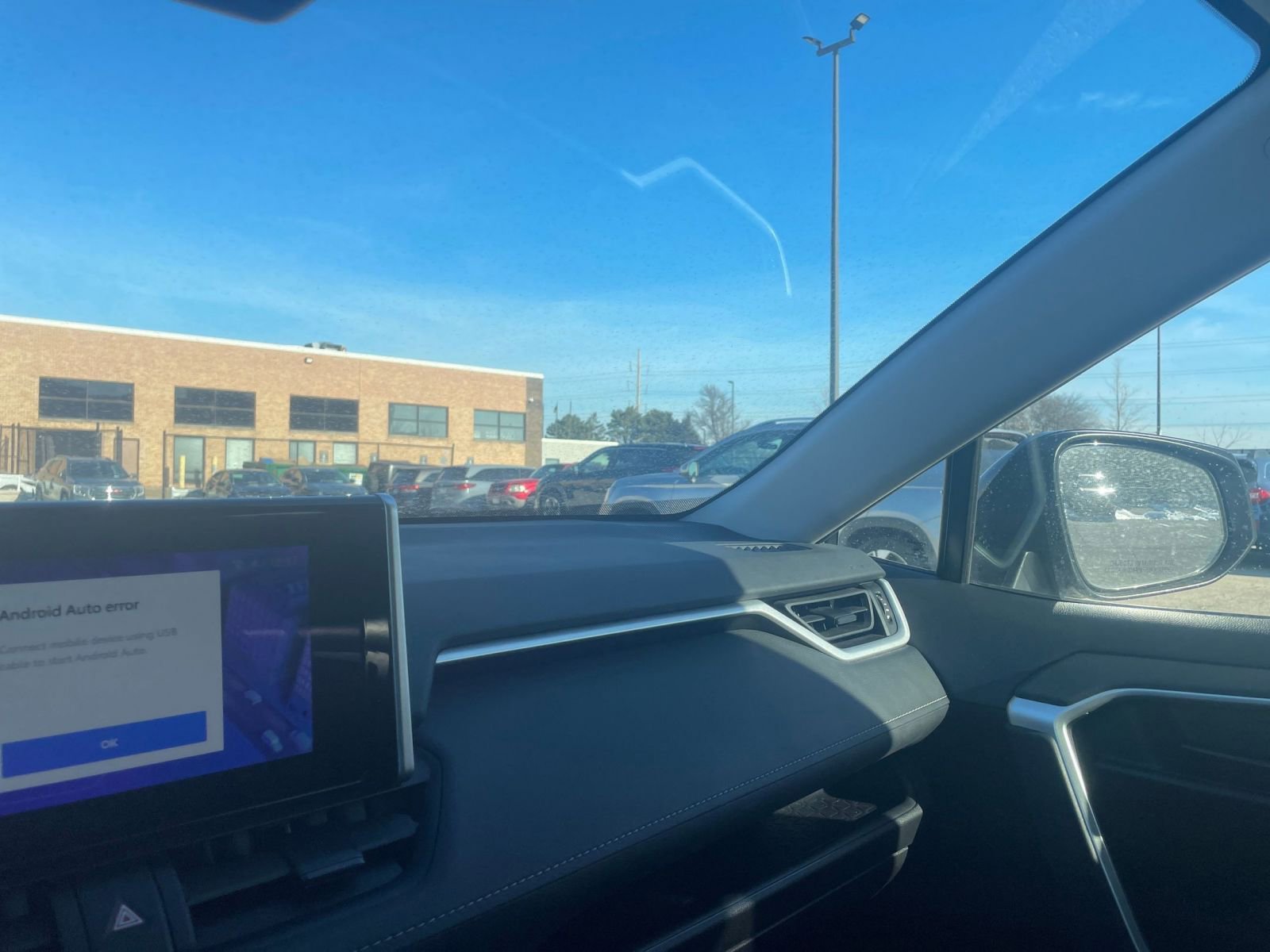 Thumbnail: 2025 Toyota RAV4 - 35