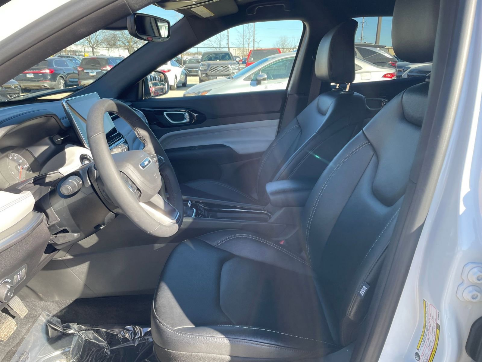 Thumbnail: 2025 Jeep Compass - 27