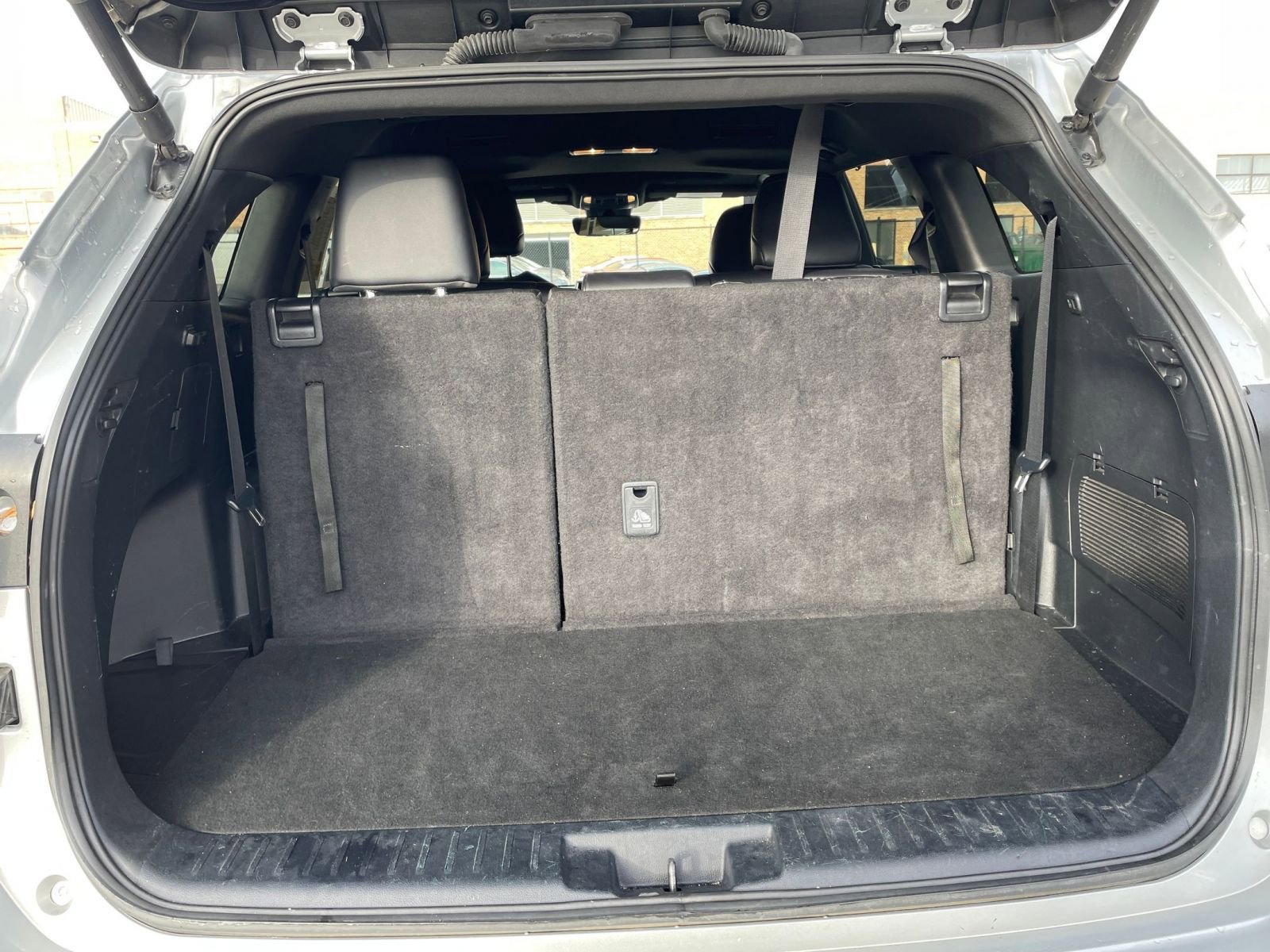 Thumbnail: 2024 Toyota Highlander - 32