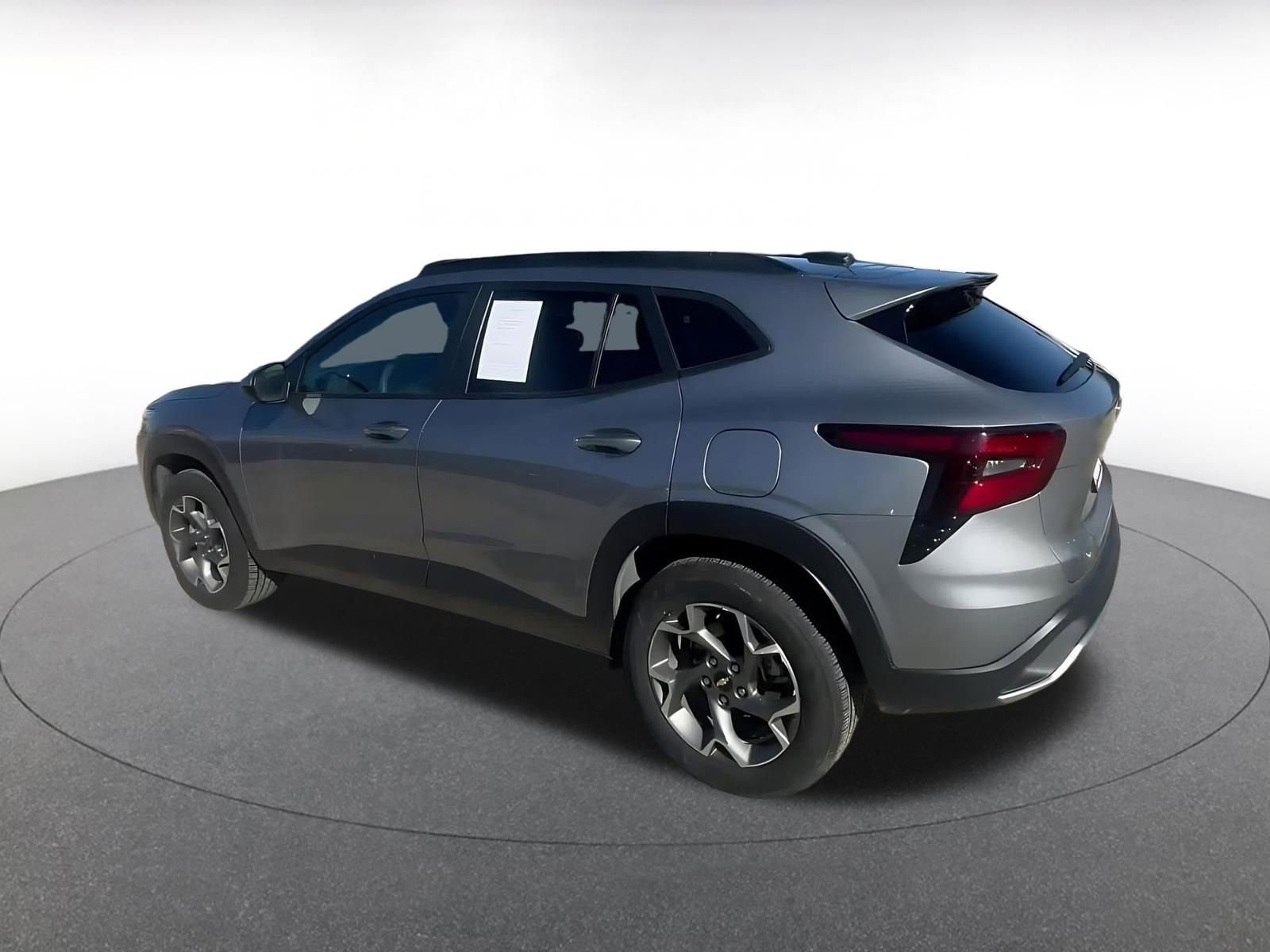 Thumbnail: 2025 Chevrolet Trax - 10