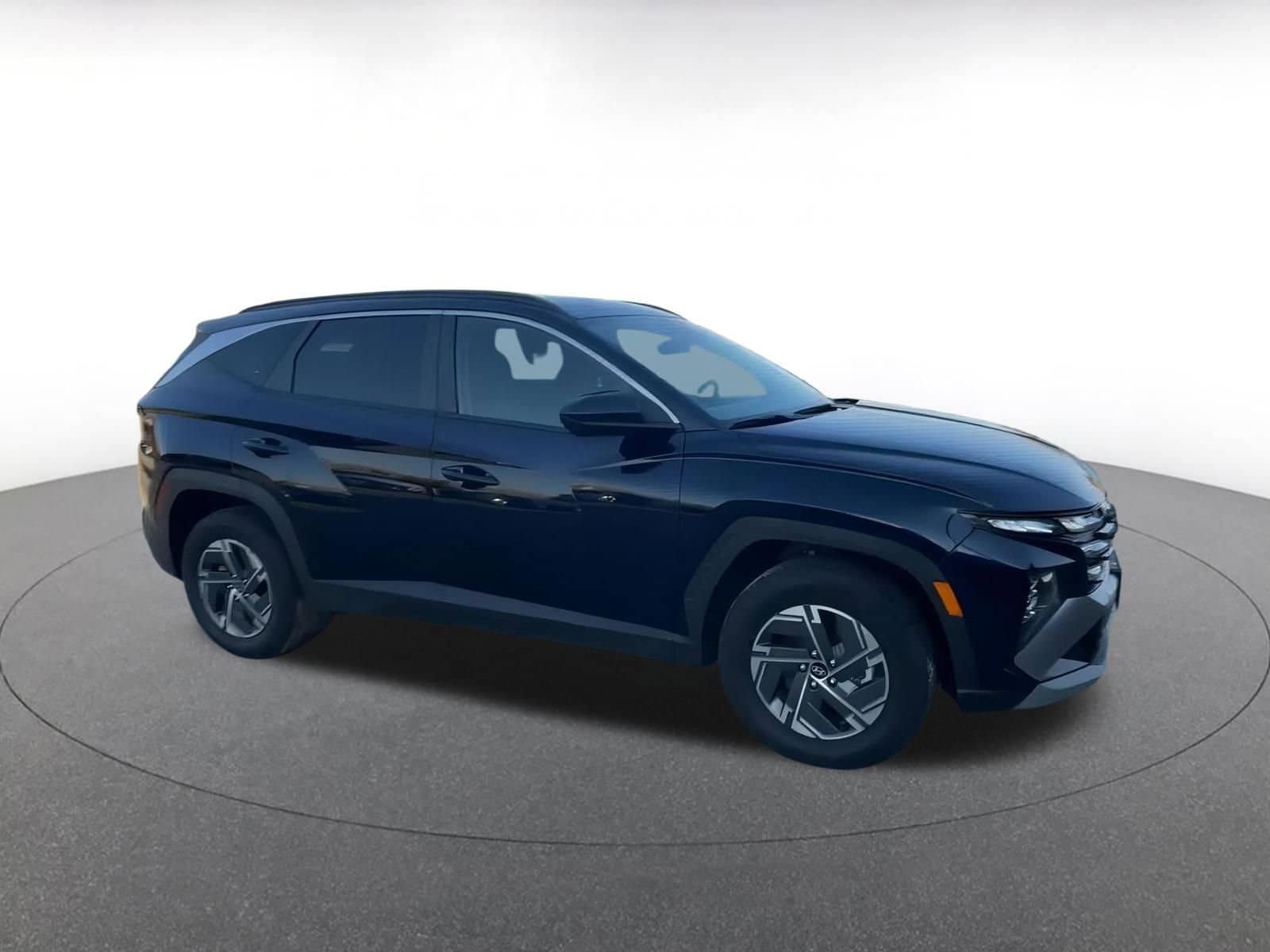 Thumbnail: 2025 Hyundai Tucson - 2