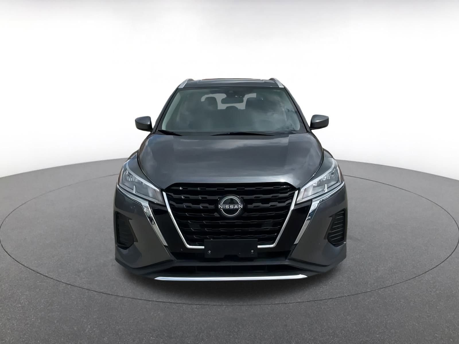 Thumbnail: 2024 Nissan Kicks - 4
