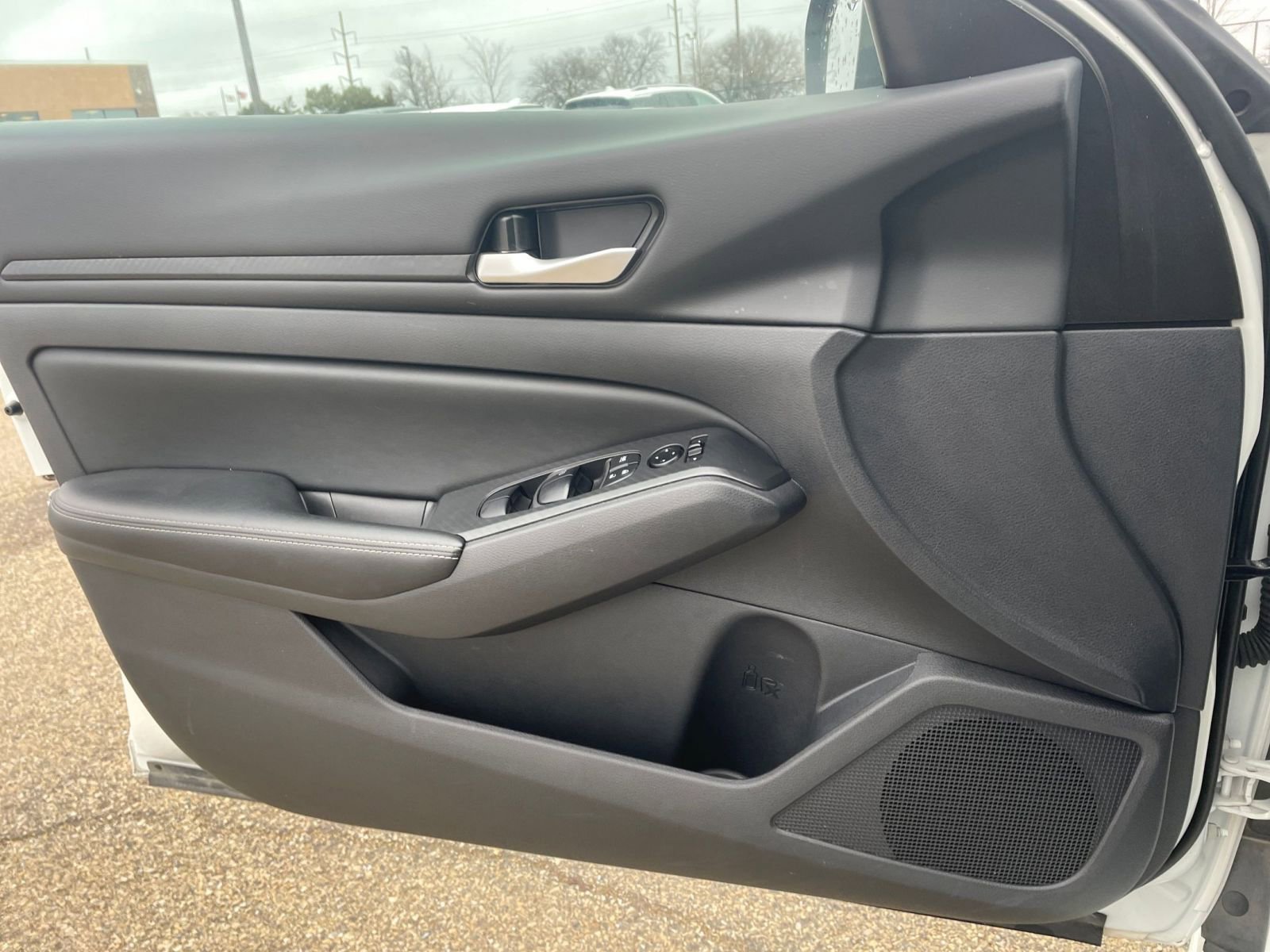 Thumbnail: 2025 Nissan Altima - 18