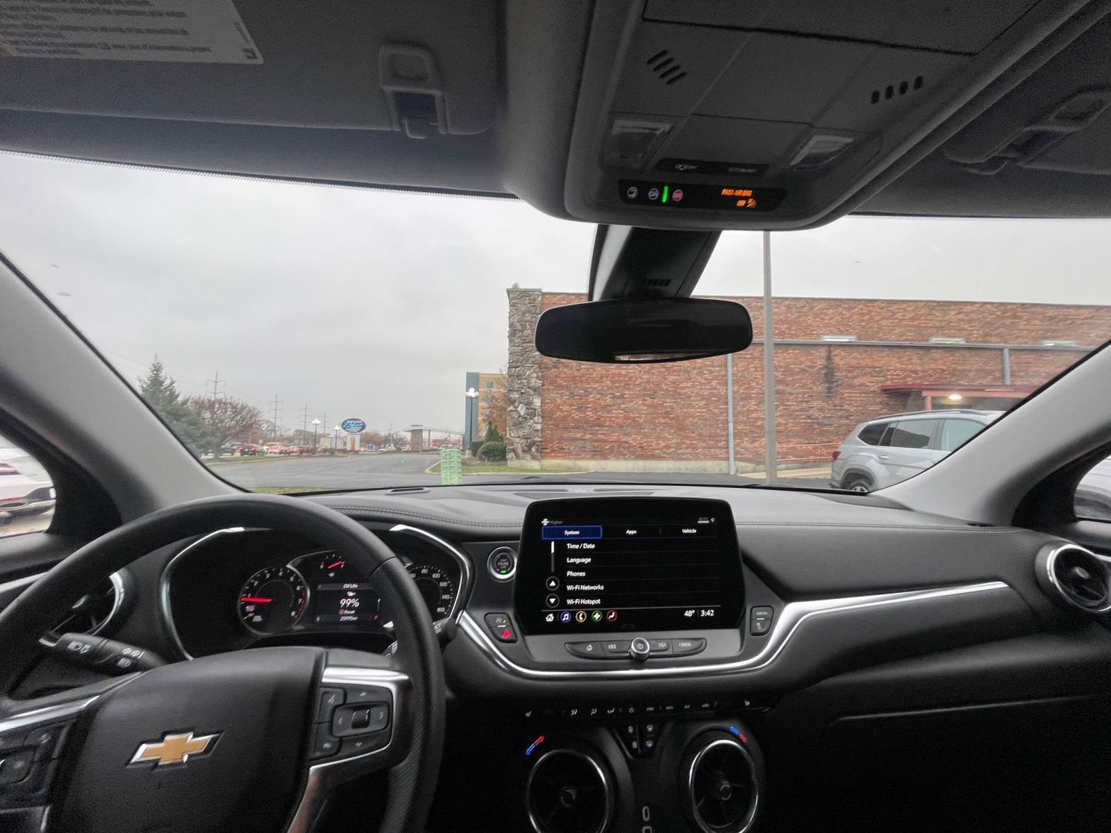 Thumbnail: 2025 Chevrolet Blazer - 32