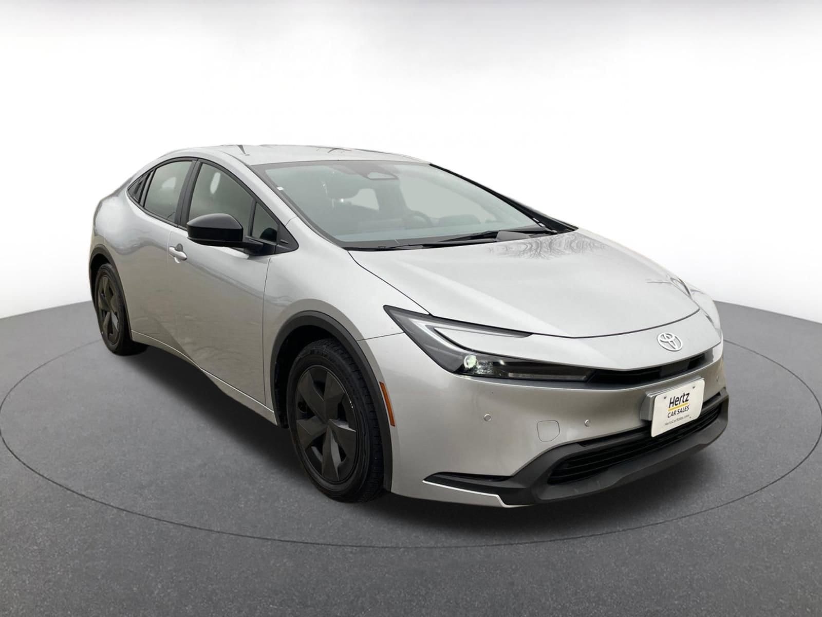 Thumbnail: 2025 Toyota Prius - 1