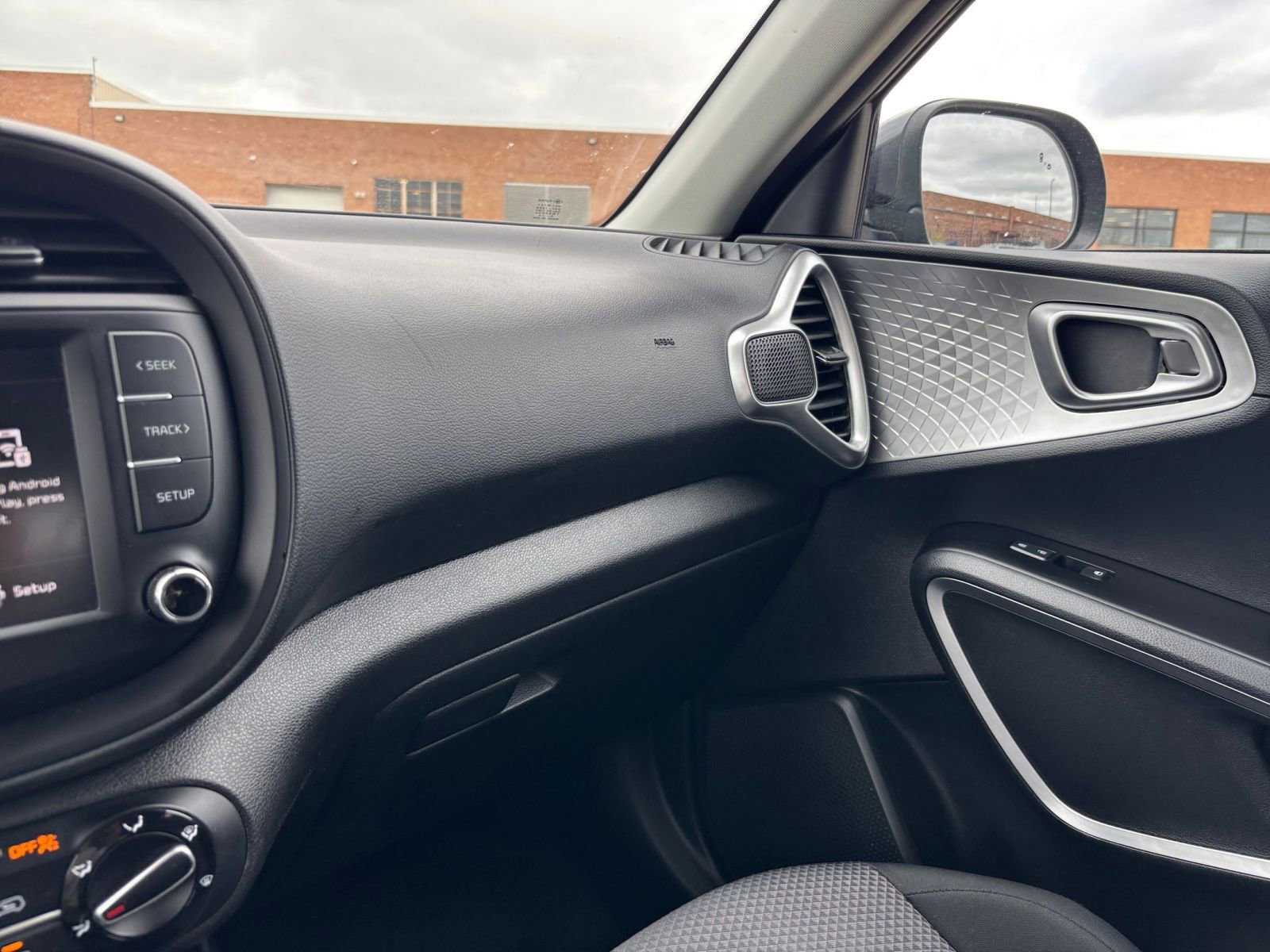 Thumbnail: 2025 Kia Soul - 33