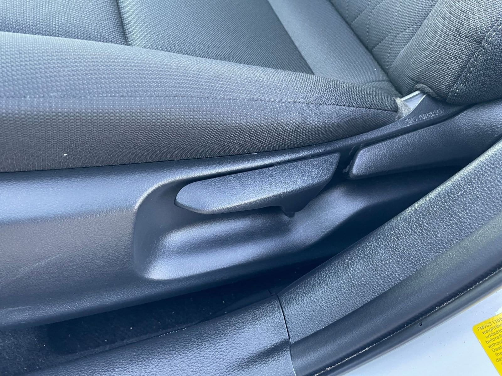 Thumbnail: 2025 Toyota Corolla - 23