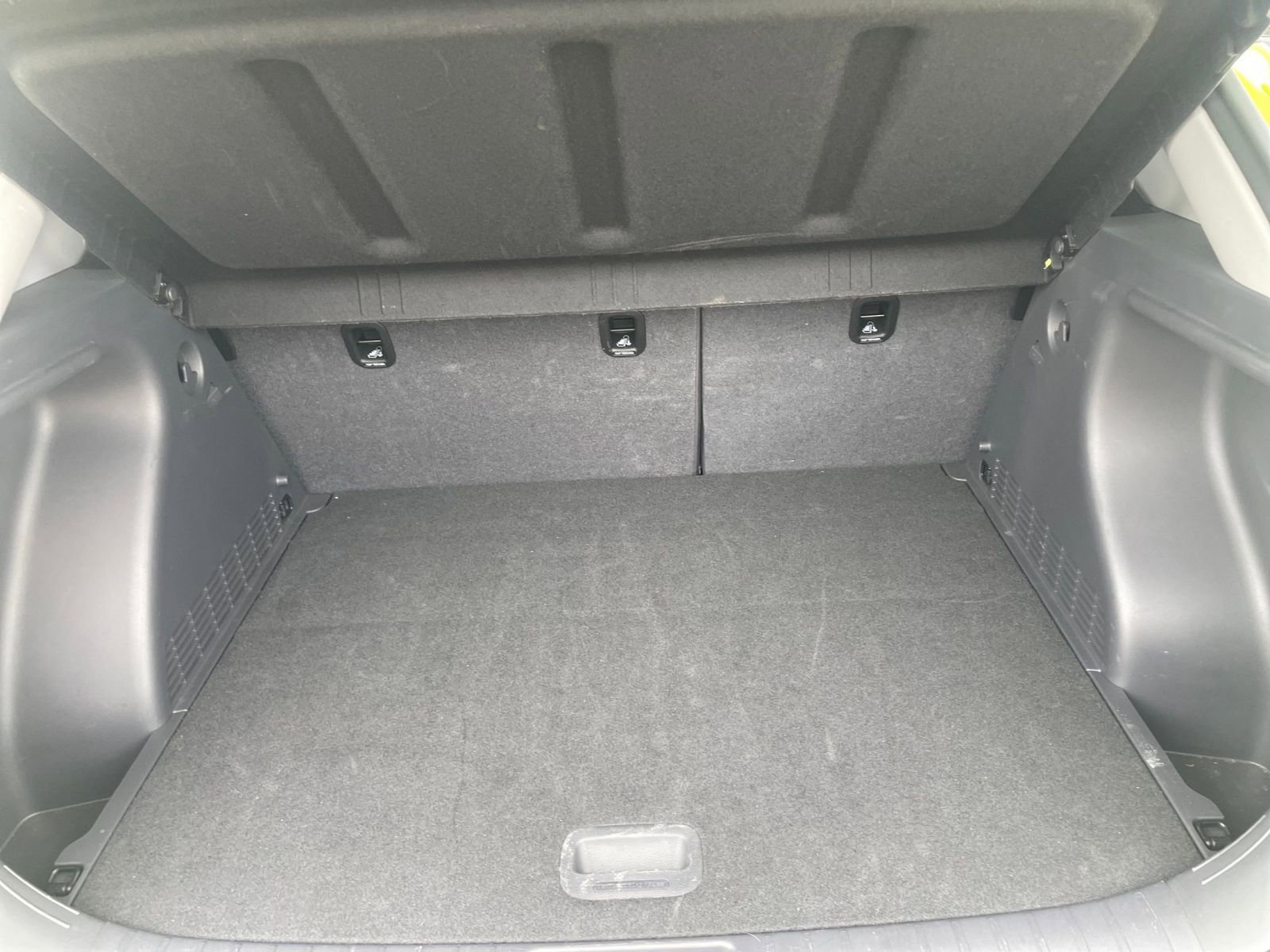 Thumbnail: 2025 Hyundai Kona - 30