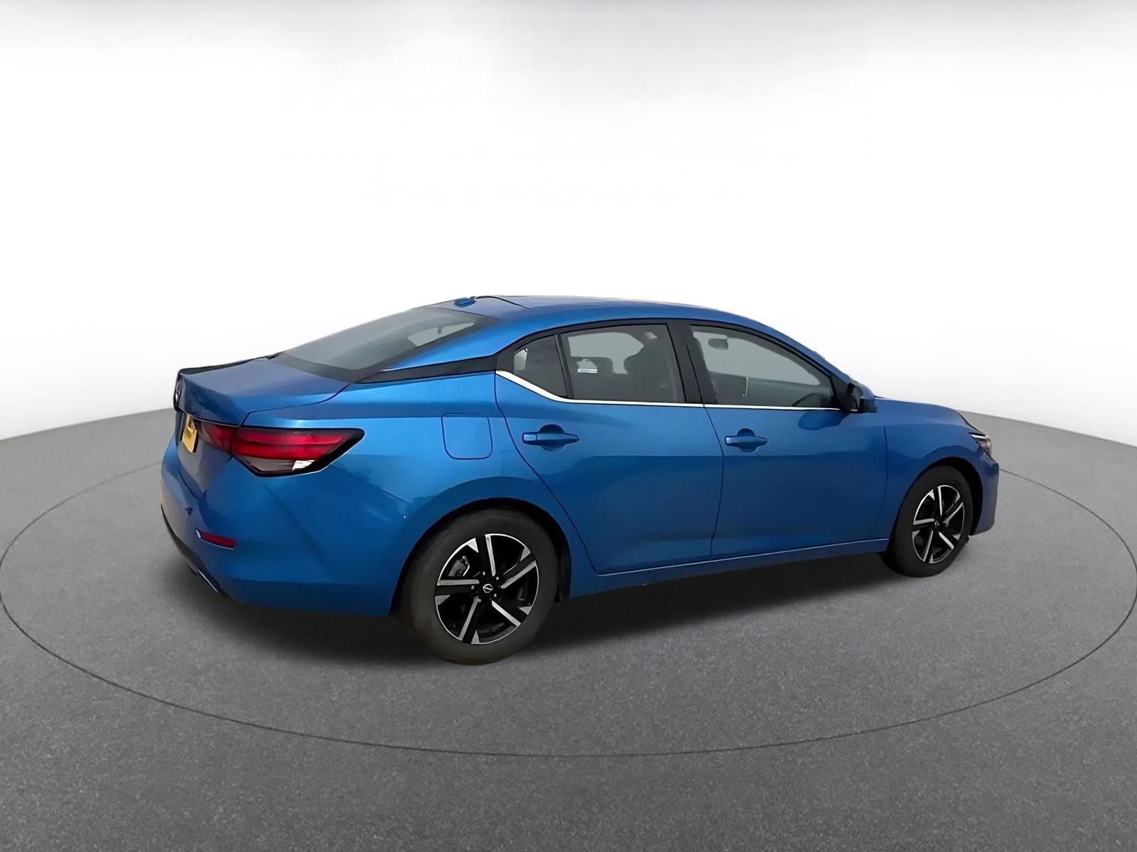 Thumbnail: 2025 Nissan Sentra - 14