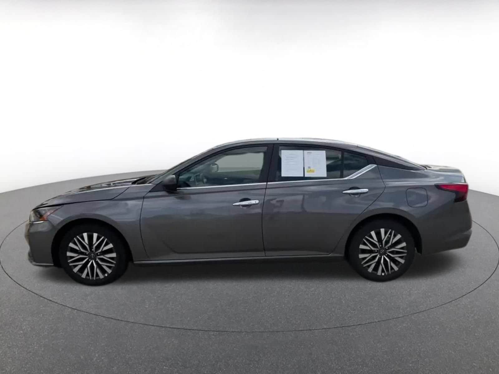 Thumbnail: 2025 Nissan Altima - 7