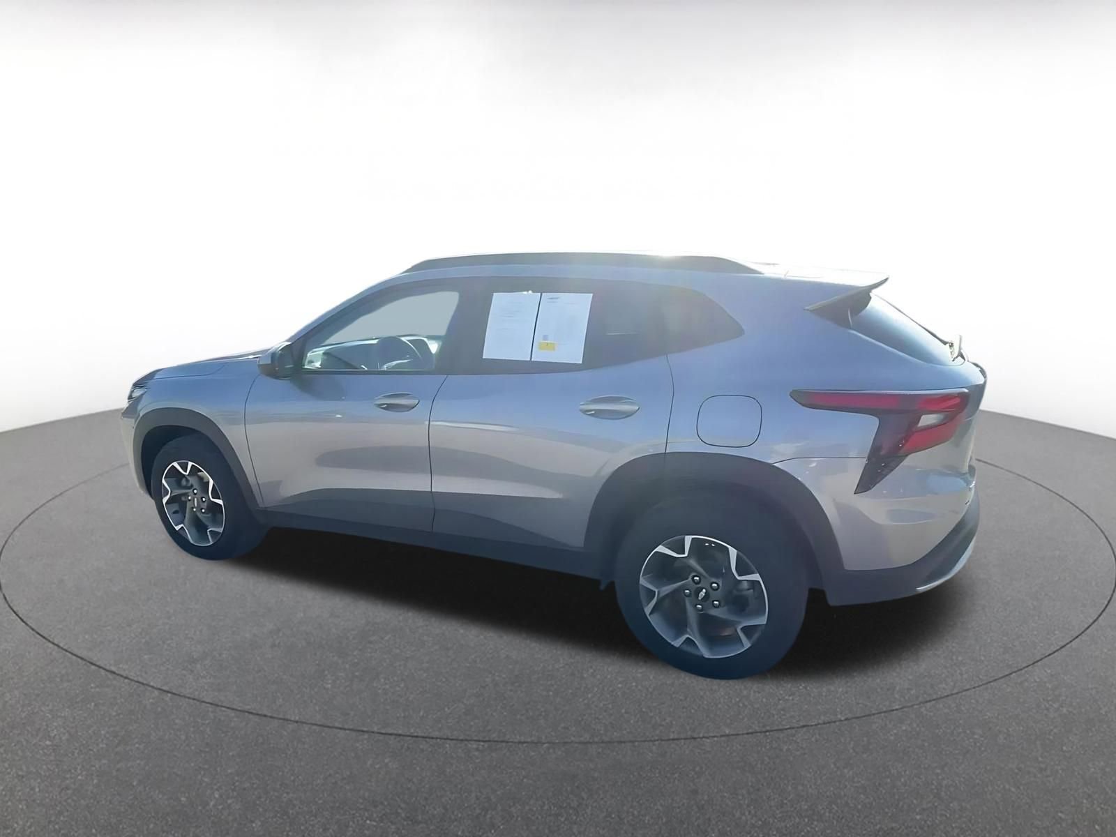 Thumbnail: 2025 Chevrolet Trax - 10