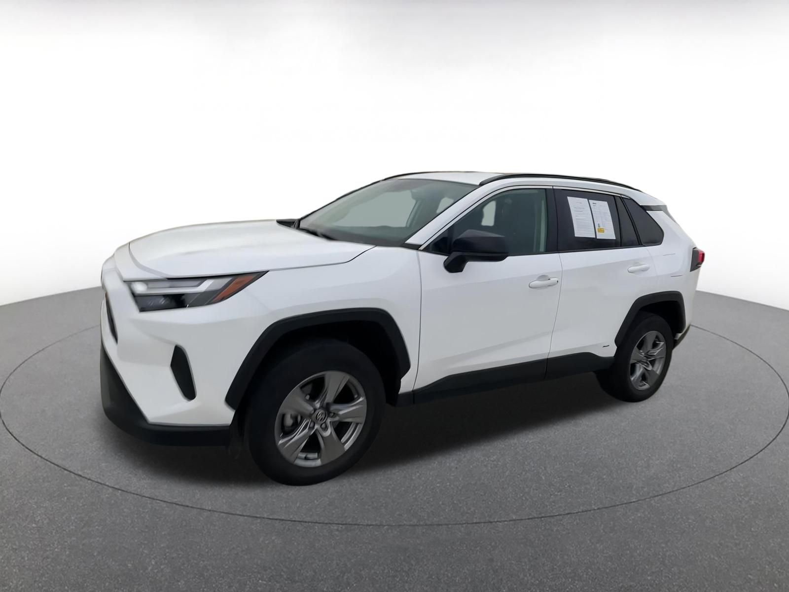 Thumbnail: 2025 Toyota RAV4 - 8