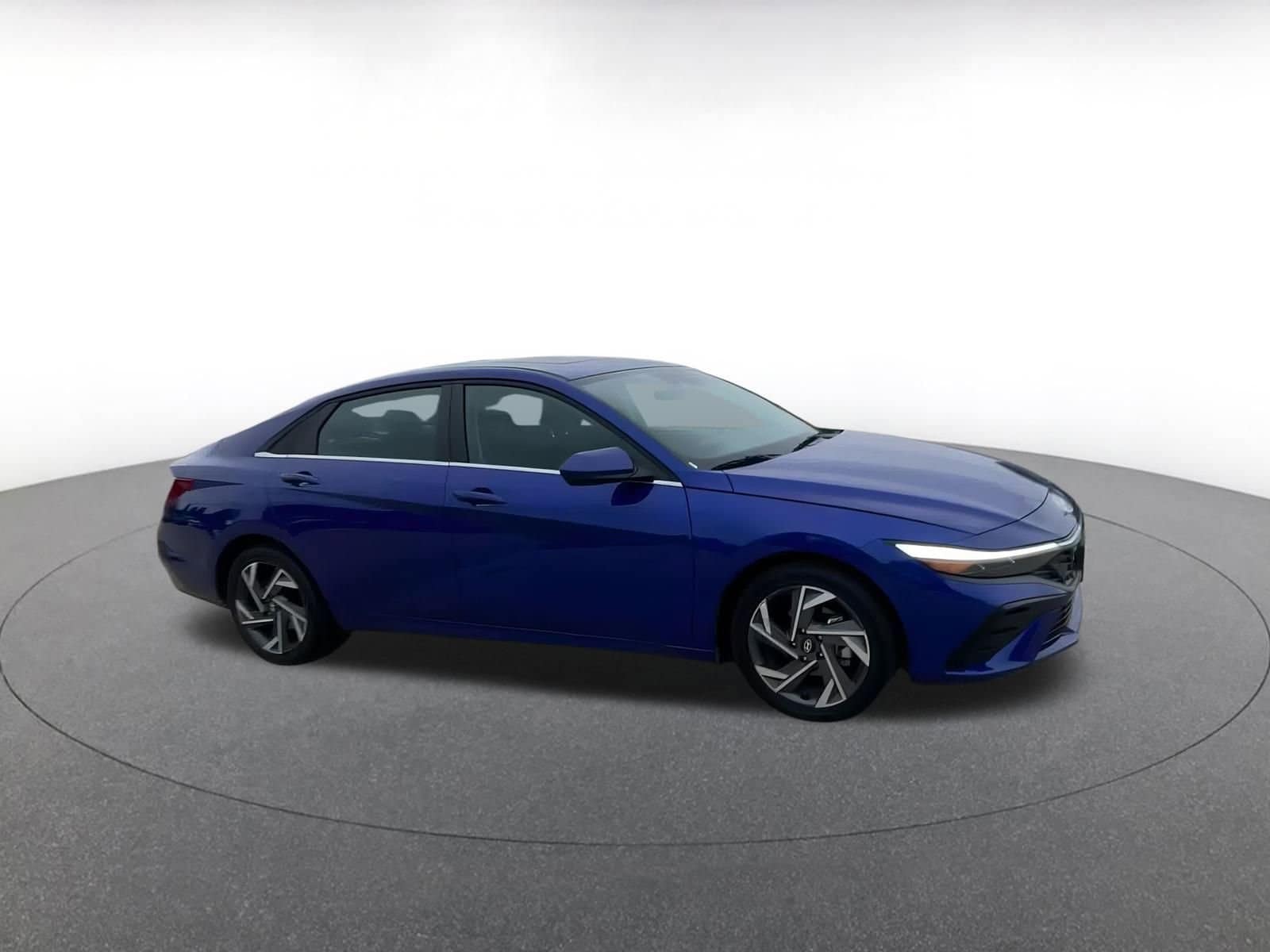 Thumbnail: 2025 Hyundai Elantra - 2