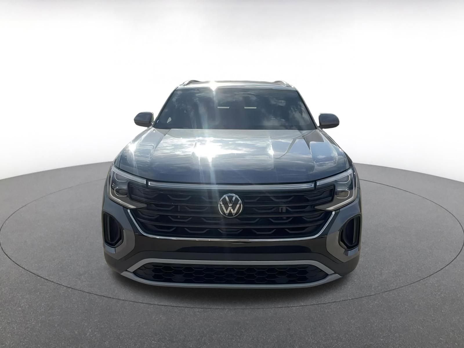 Thumbnail: 2025 Volkswagen Atlas - 4