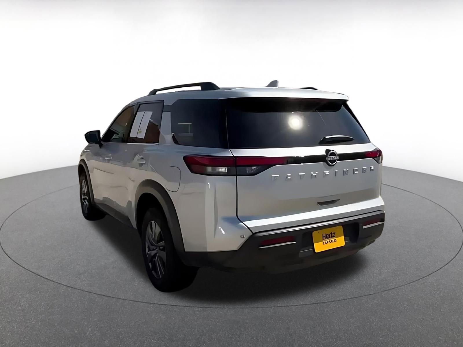Thumbnail: 2025 Nissan Pathfinder - 11