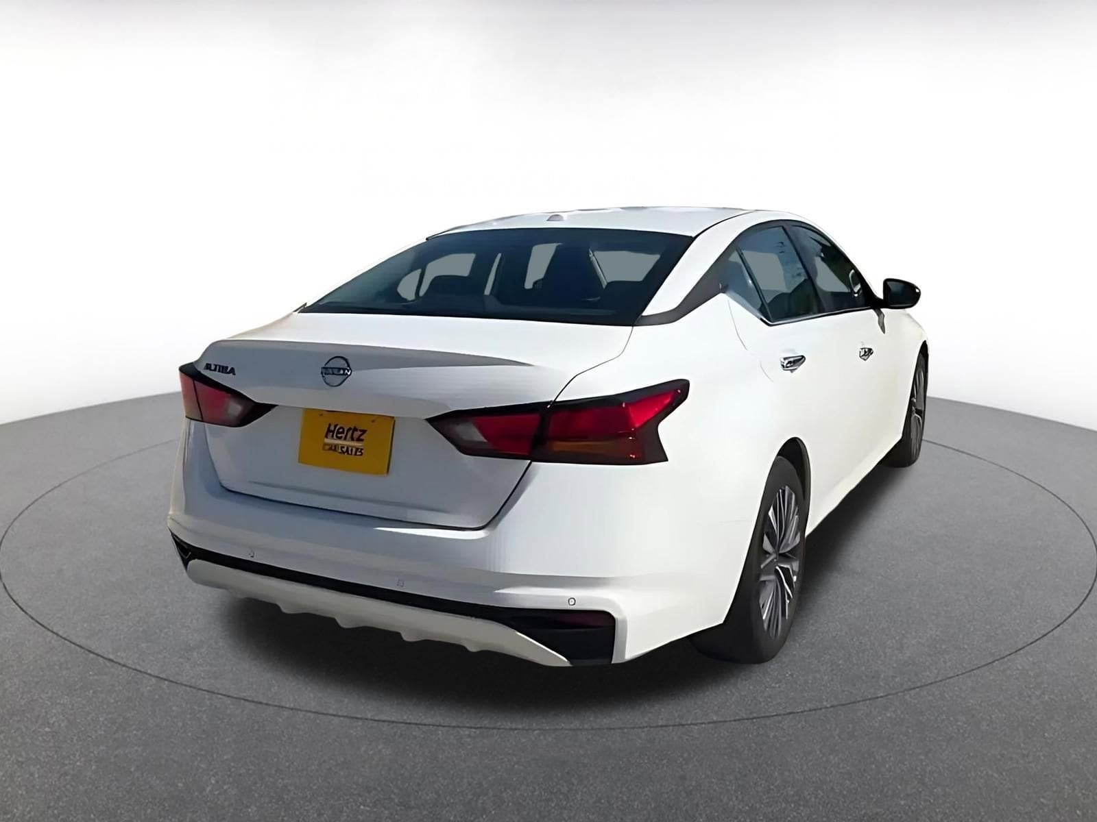 Thumbnail: 2025 Nissan Altima - 14