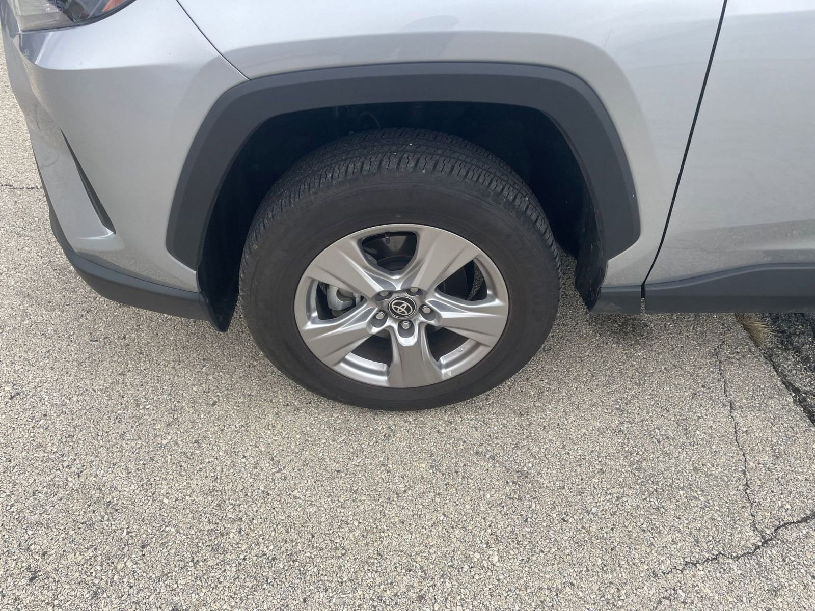 Thumbnail: 2025 Toyota RAV4 - 30