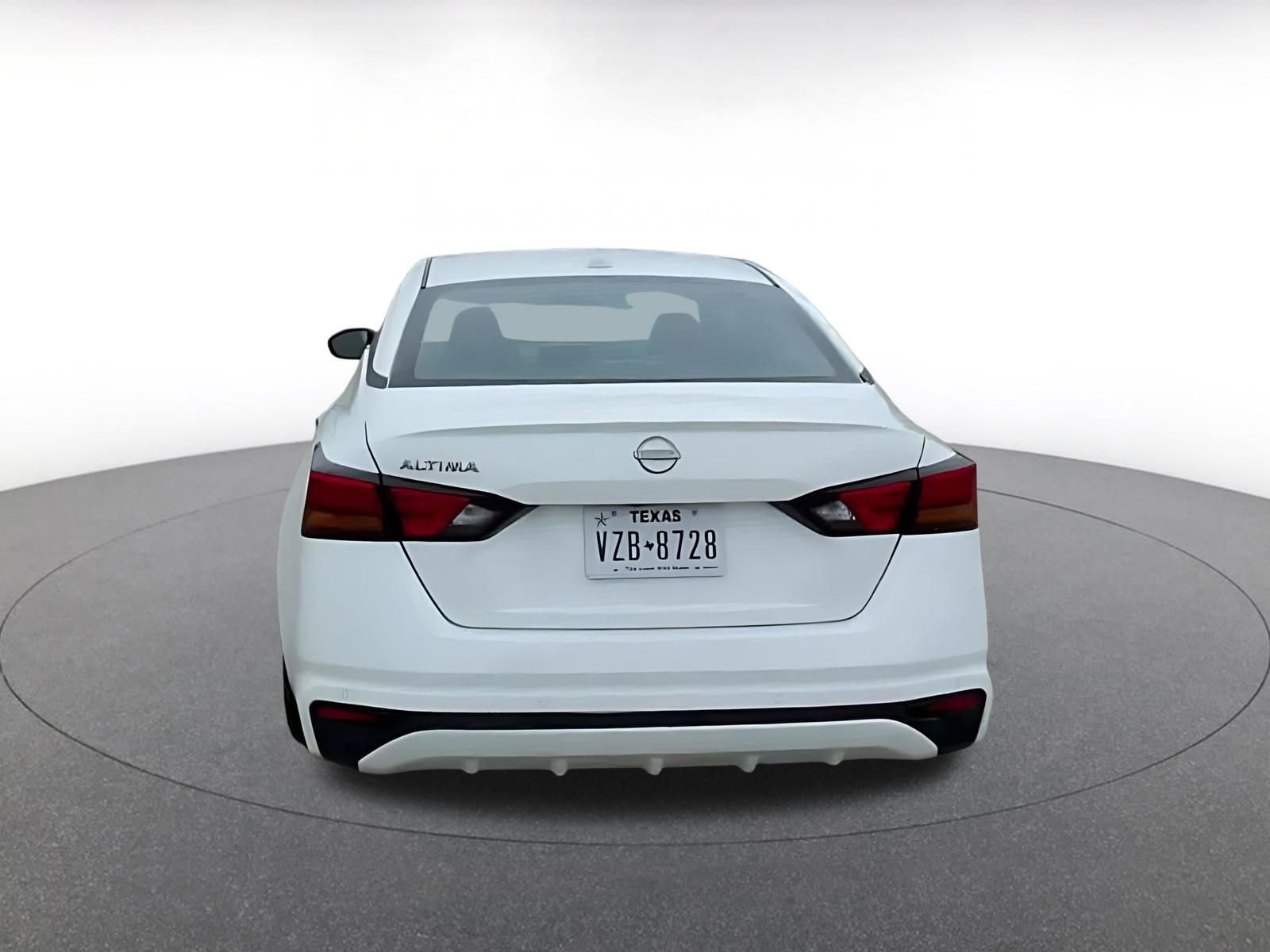 Thumbnail: 2025 Nissan Altima - 12