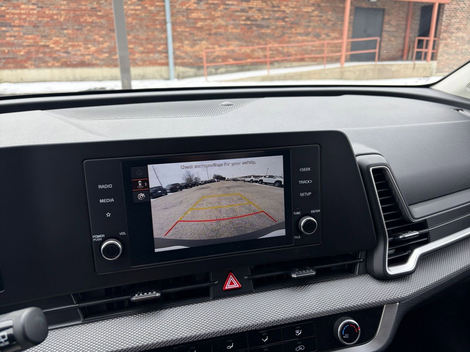 Thumbnail: 2025 Kia Sportage - 22