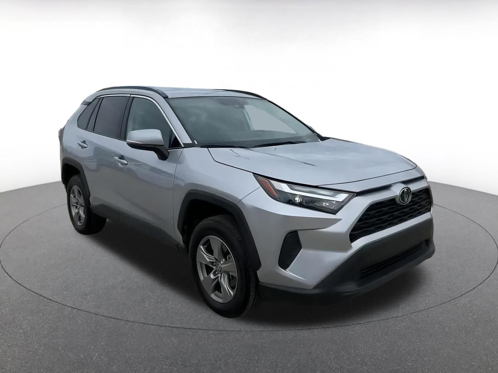 Thumbnail: 2025 Toyota RAV4 - 3