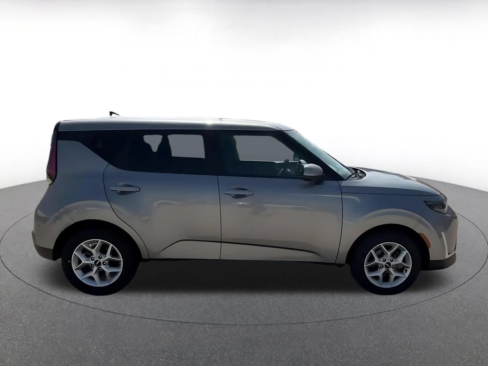 Thumbnail: 2025 Kia Soul - 13